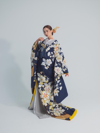 ララシャンス 迎賓館 衣裳2画像 2-2