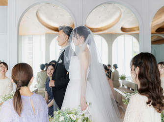 The Opera(オペラ) チャペル(木の温もりを感じる洗練された上質チャペル)画像 2-1