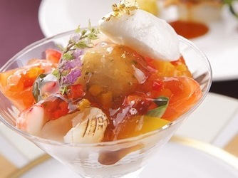 セントアクアチャペルみなとみらい 料理・ケーキ2画像 2-2