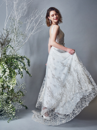 セントアクアチャペルみなとみらい 衣裳1画像 1-2