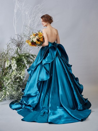 セントアクアチャペルみなとみらい 衣裳2画像 1-1