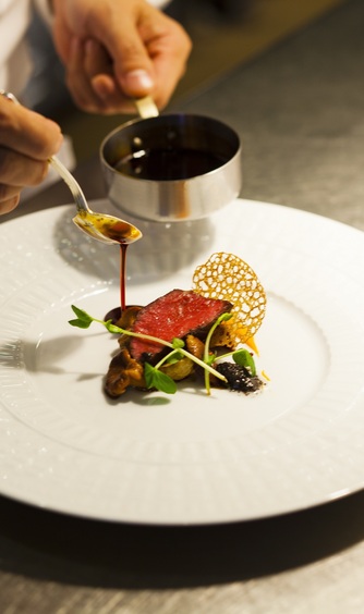 セントアクアチャペルみなとみらい 料理・ケーキ2画像 2-1