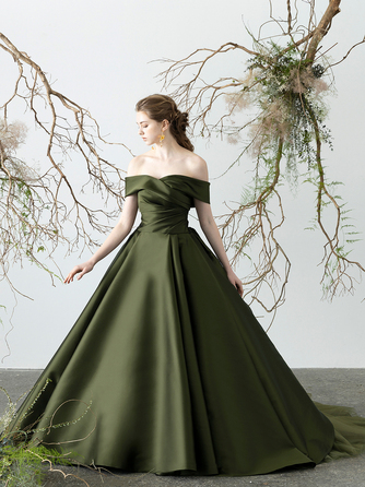 びわ湖大津プリンスホテル 衣裳画像 2-1