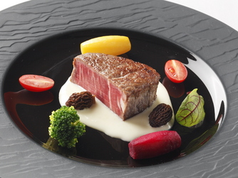 ホテル日航姫路 料理・ケーキ2画像 1-3