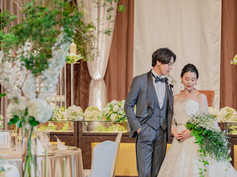 ホテル日航姫路 披露宴会場「光琳」コーディネート画像 1-3