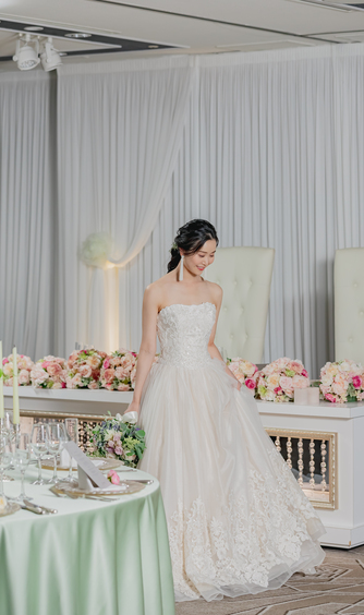 ホテル日航姫路 披露宴会場「真珠」コーディネート画像 1-1