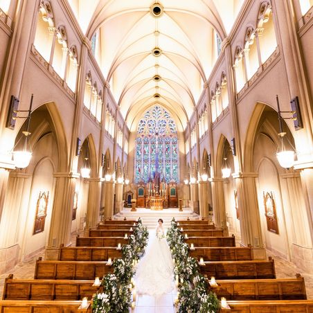 ロイヤル セント ヨーク チャペル(憧れと祝福が宿る、想いに寄り添うチャペル)画像 2-1
