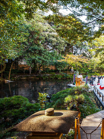 浮月楼(国登録名勝/国登録有形文化財) セレモニースペース(水上舞台「水鏡」神前挙式)画像 1-1