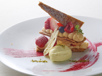 ホテルニューグランド 料理・ケーキ2画像 2-4