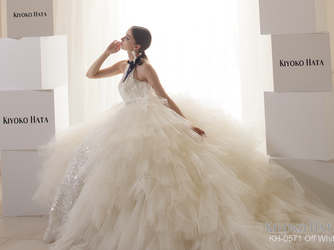 スタイリッシュウェディング ヴィーナスコート 長野 衣裳2画像 2-2