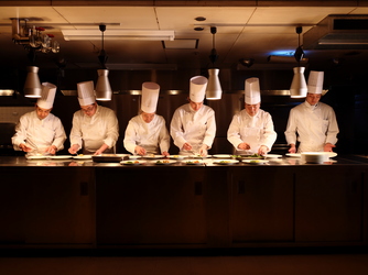 ホテルオークラ神戸 料理・ケーキ画像 2-1