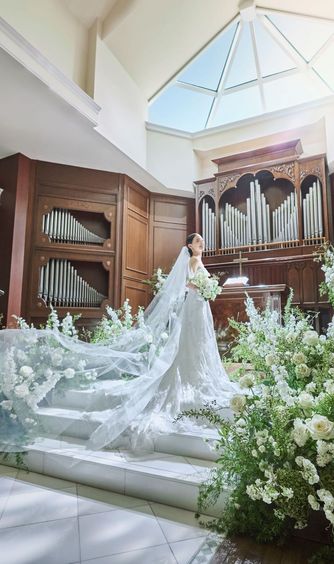 アニヴェルセル 大宮 チャペル(『チャペル アニヴェルセル』)画像 2-1