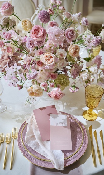 アニヴェルセル 長野 100通り以上のコーディネートでアレンジ画像 2-1