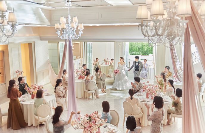 アニヴェルセル 大阪 『サロン ドゥ フルール』画像 1