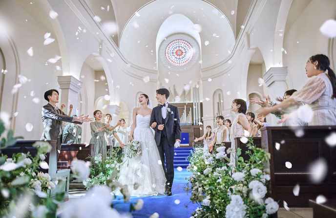 アニヴェルセル 江坂(新大阪) チャペル(チャペルアニヴェルセル)画像 1