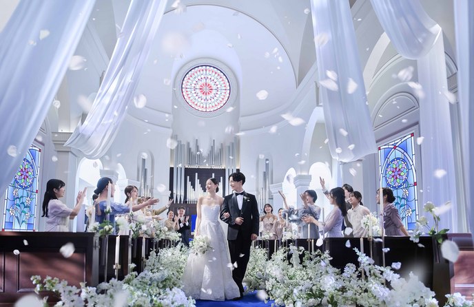 アニヴェルセル 江坂(新大阪) チャペル(チャペルアニヴェルセル)画像 1