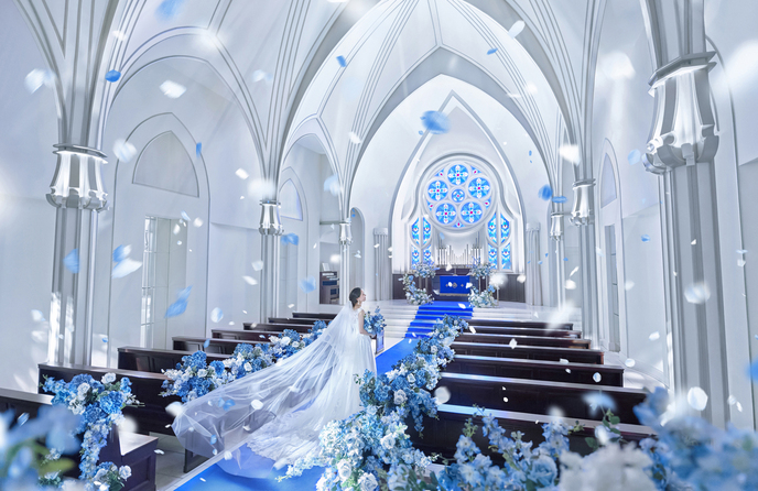 アニヴェルセル 白壁 チャペル(『チャペル アニヴェルセル』)画像 1