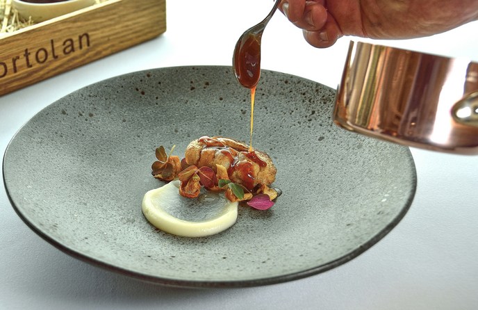 アルカーサル ビエントス 料理・ケーキ画像 1