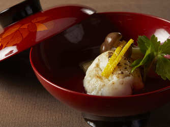 ワン・ステーションホテル熊本(ONE STATION HOTEL KUMAMOTO) 料理・ケーキ3画像 2-3