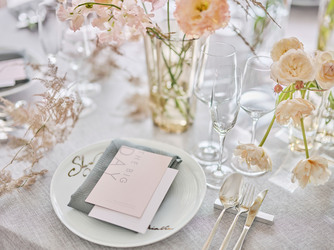 Mia Via 緑と光に包まれるナチュラルウエディング画像 2-2