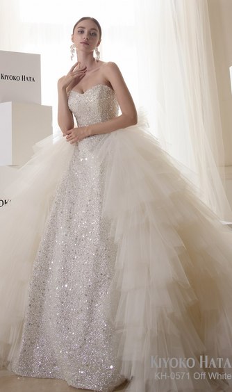 ANAクラウンプラザホテル広島 衣裳画像 1-1