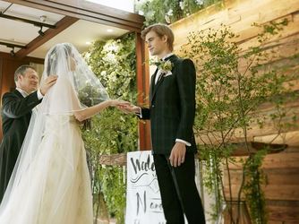 ア・ラ・モード パレ&ザ・リゾート チャペル(森のチャペル【ラヴェイユ】)画像 2-2