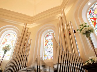 ア・ラ・モード パレ&ザ・リゾート チャペル(上品な大聖堂で憧れの挙式を)画像 2-2