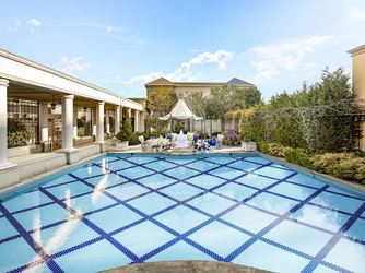 ア・ラ・モード パレ&ザ・リゾート カトルセゾン 水と緑のオープンエア画像 2-2