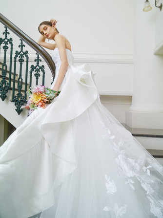 HILLTOP THE SQUARE (ヒルトップ ザ スクエア) 衣裳画像 1-1