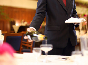 フレンチレストラン 千秋亭 スタッフ画像 1-3