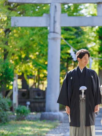 フレンチレストラン 千秋亭 衣裳2画像 1-1