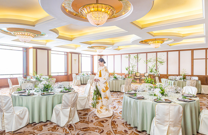 ホテルオークラ京都 【 クラシカルな曲水 】アールデコ調の曲水画像 1