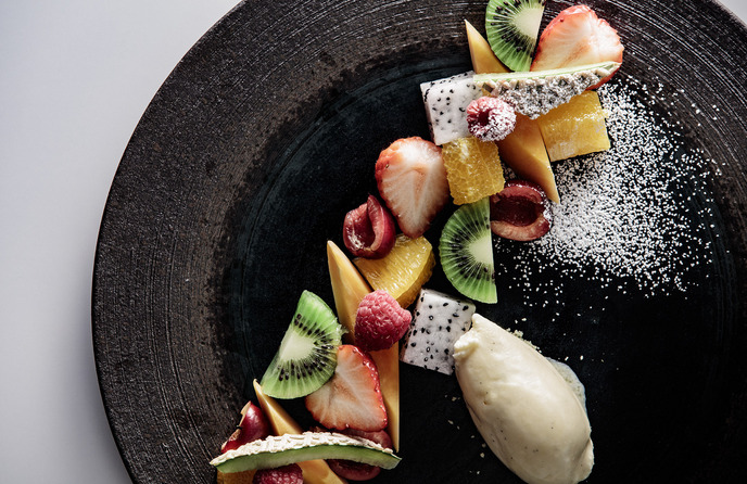 新潟グランドホテル 料理・ケーキ3画像 1