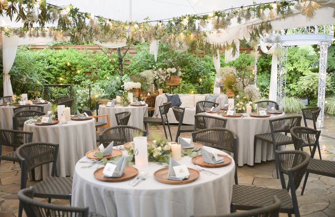 フェリーチェガーデン日比谷(日比谷公園内) 緑に包まれた 外国風ガーデンウエディング画像 1