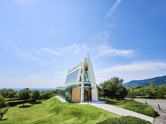 ヒルトン小田原リゾート&スパ(Hilton Odawara Resort & Spa) チャペル(クリスタルグレイスチャペル)画像 2-1