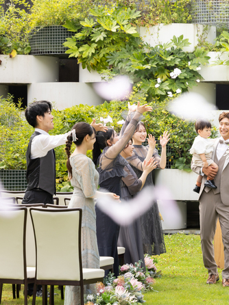 ホテルフラッグス佐世保九十九島 セレモニースペース(ガーデン挙式)画像 1-1