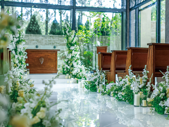 アイネスヴィラノッツェ宝ヶ池 チャペル(木漏れ日が差し込む空間で感動のセレモニー)画像 2-3