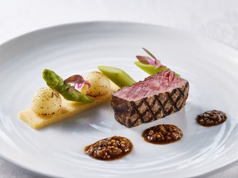 リーガロイヤルホテル広島 33階「スカイダイニング リーガトップ」画像 2-4