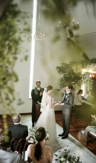 Rouge Blanc(ルージュ:ブラン) チャペル(木の温もりが優しい印象のチャペル)画像 1-1