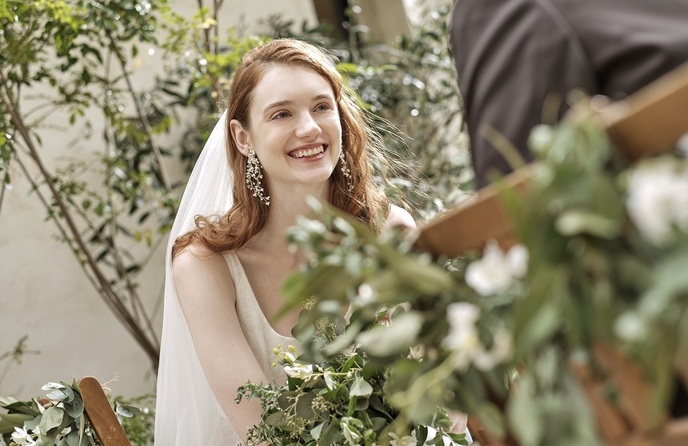 Rouge Blanc(ルージュ:ブラン) セレモニースペース(青空の下、祝福に包まれるセレモニータイム)画像 2