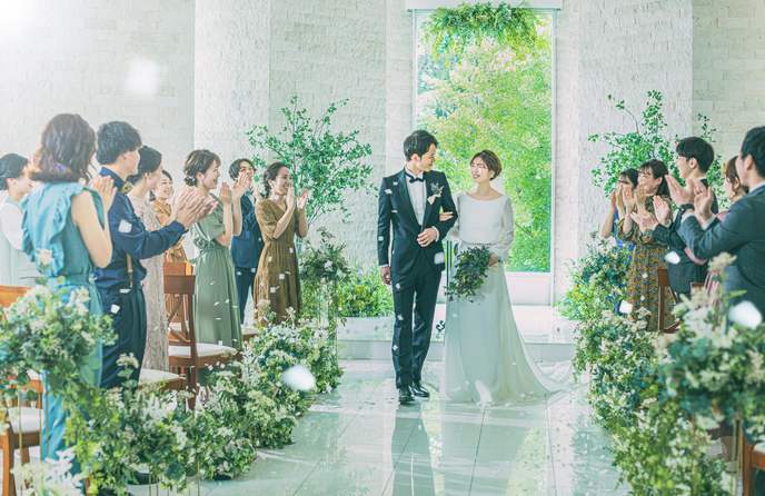 アンジュールハウス チャペル(光差し込む開放感あふれる森のチャペル)画像 1