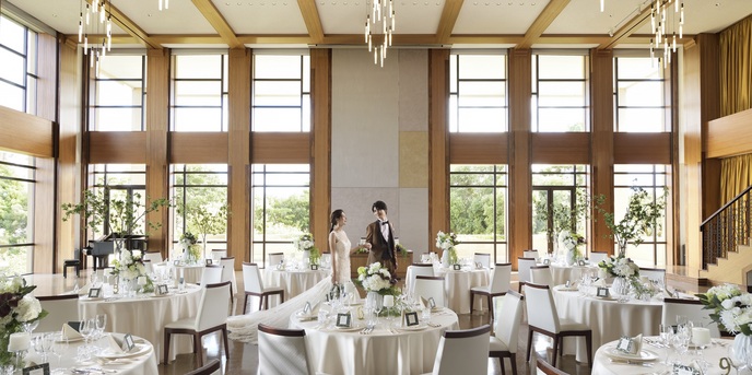 マリエール神水苑 披露宴会場「アリアグレイス」画像 1