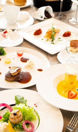 玉姫殿 上田迎賓館 料理・ケーキ2画像 1-1