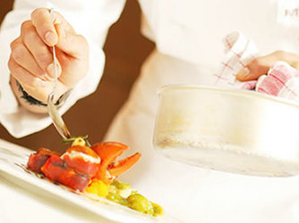 ロイヤルチェスター長崎 ホテル&リトリート 料理・ケーキ1画像 2-2