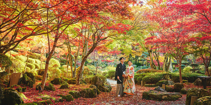 ホテル鐘山苑 庭園2画像 1