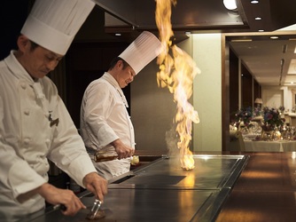 ホテルニューオータニ高岡 【フォーシーズン】ナイトウエディング画像 2-2