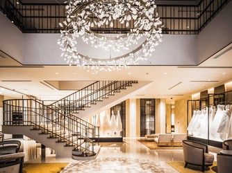 アーセンティア迎賓館 大阪 衣裳2画像 2-1