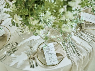 アーヴェリール迎賓館 姫路 白を基調とした内装はどんな装飾にもマッチ画像 2-1