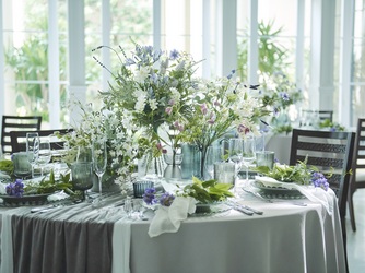 アーヴェリール迎賓館 大宮 プールガーデンが併設する開放的な空間画像 2-4