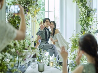 アーヴェリール迎賓館 大宮 プールガーデンが併設する開放的な空間画像 2-3